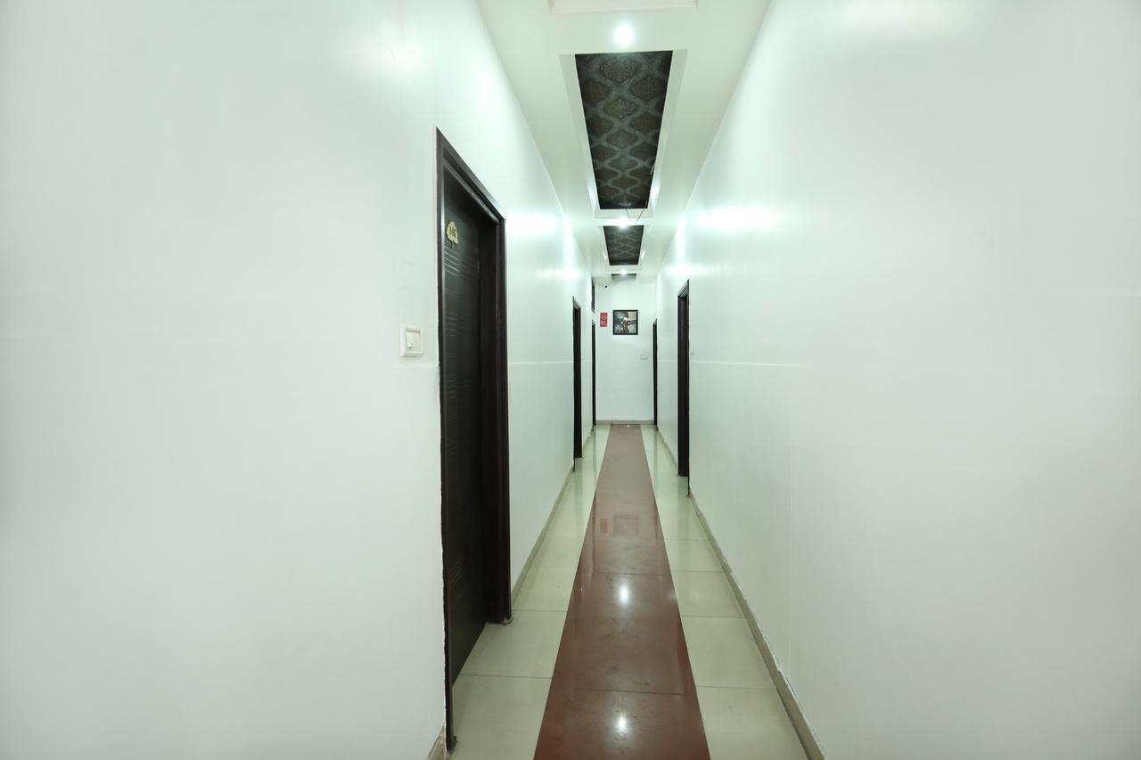 Hotel Mm Yellowuds Amritsar Esterno foto