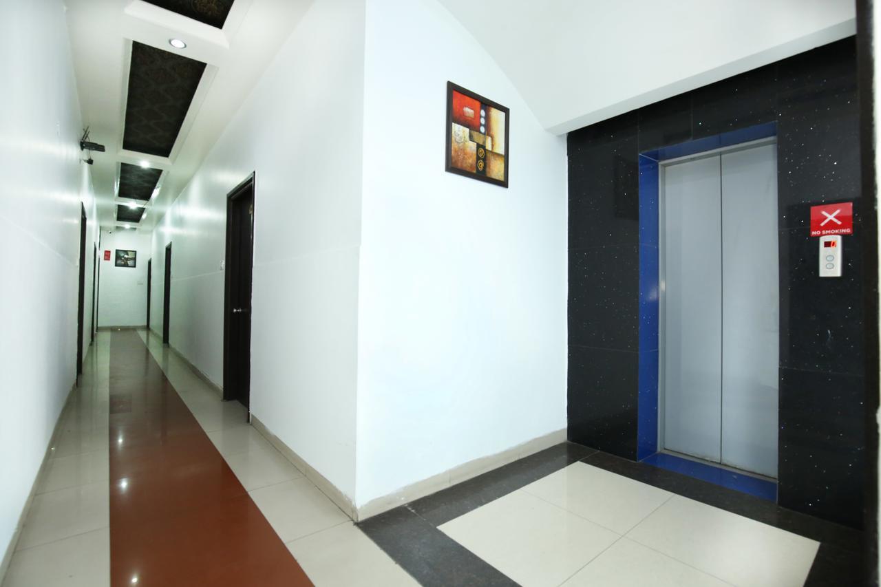 Hotel Mm Yellowuds Amritsar Esterno foto