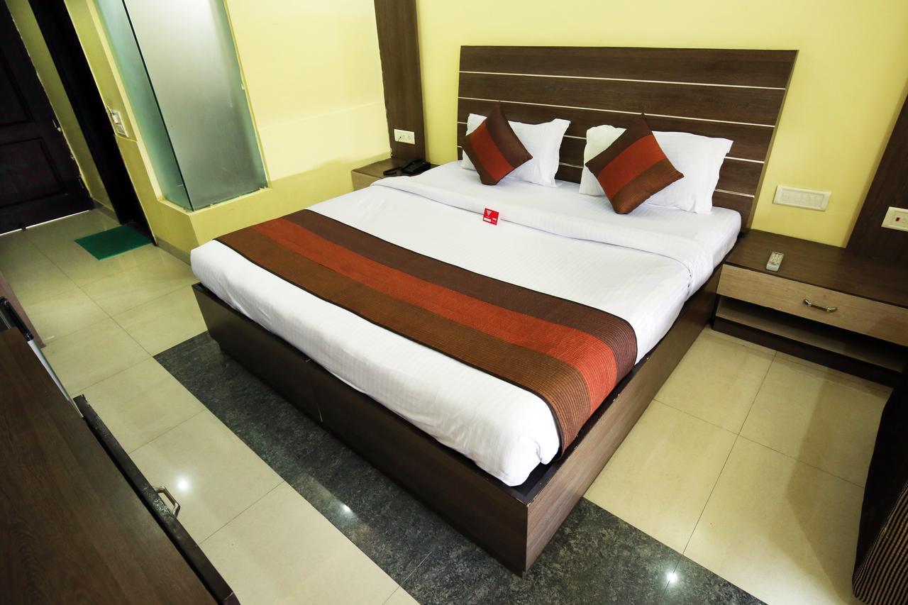 Hotel Mm Yellowuds Amritsar Esterno foto