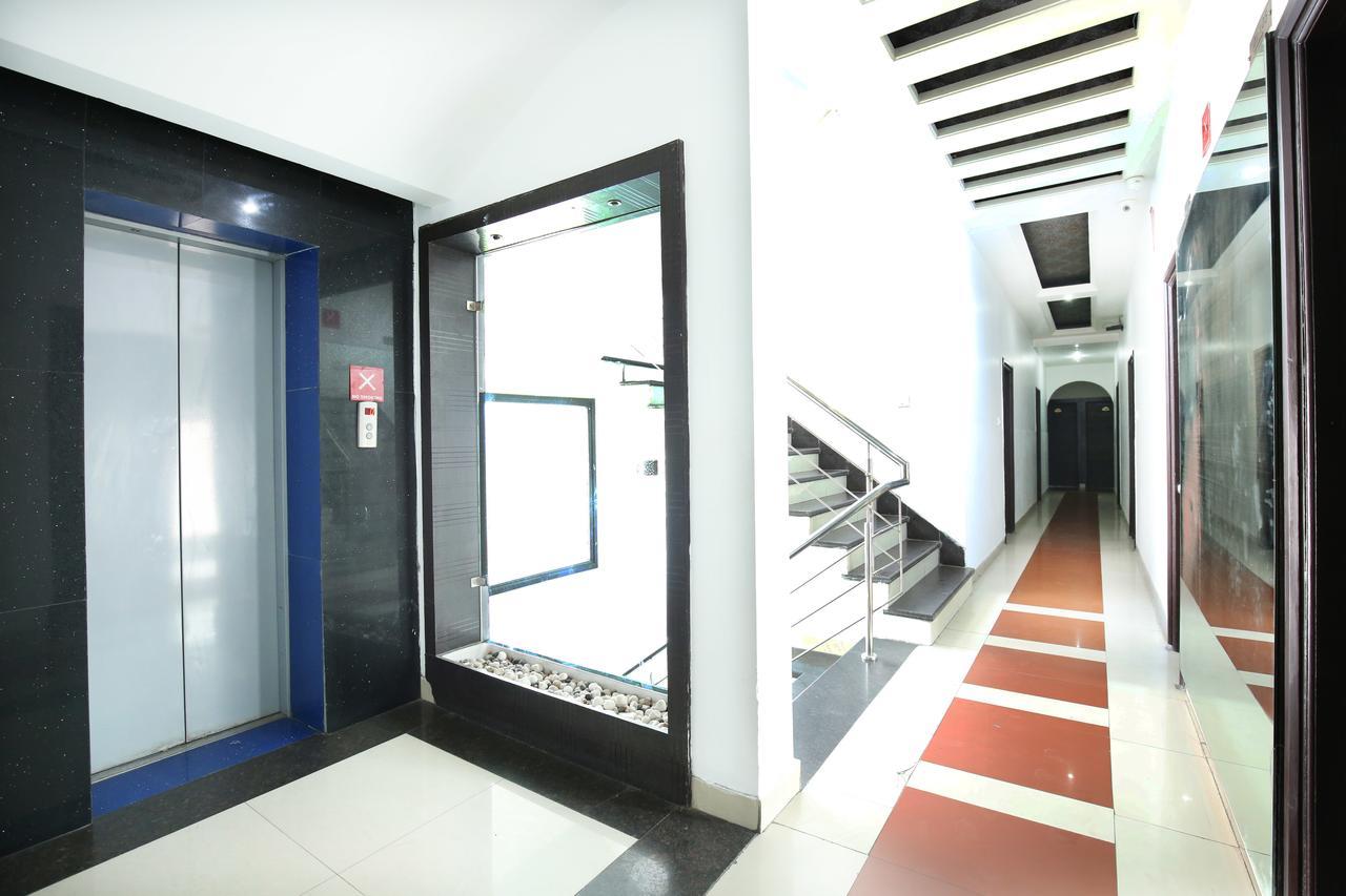 Hotel Mm Yellowuds Amritsar Esterno foto