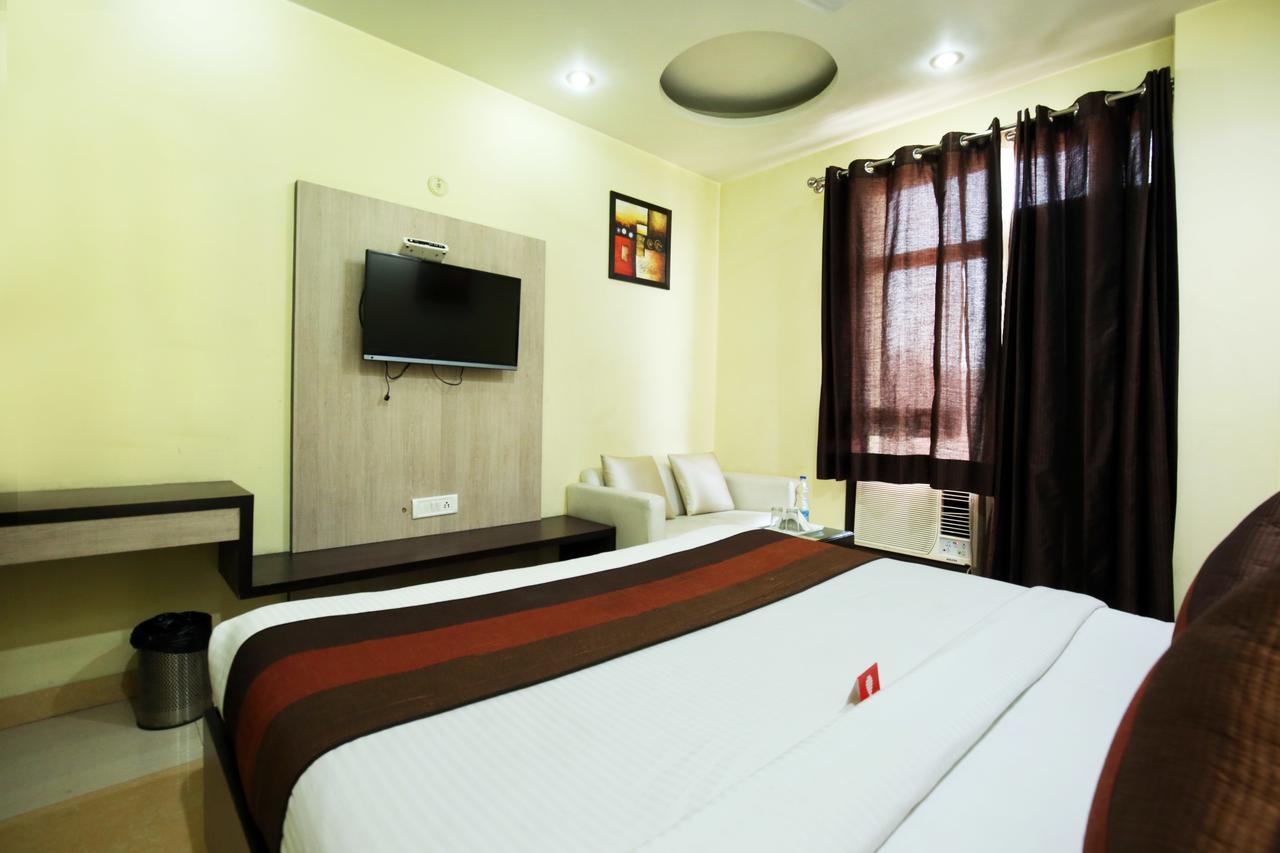 Hotel Mm Yellowuds Amritsar Esterno foto