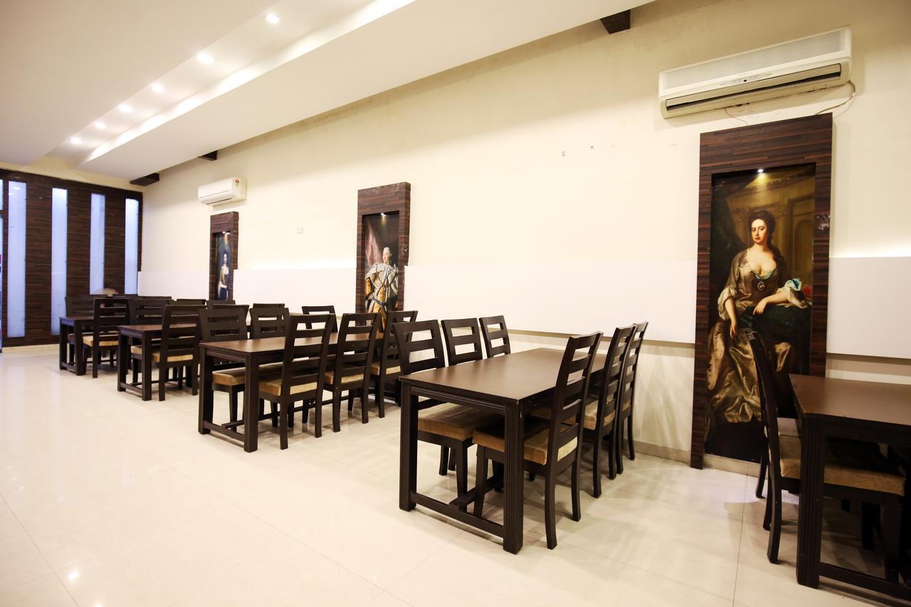 Hotel Mm Yellowuds Amritsar Esterno foto